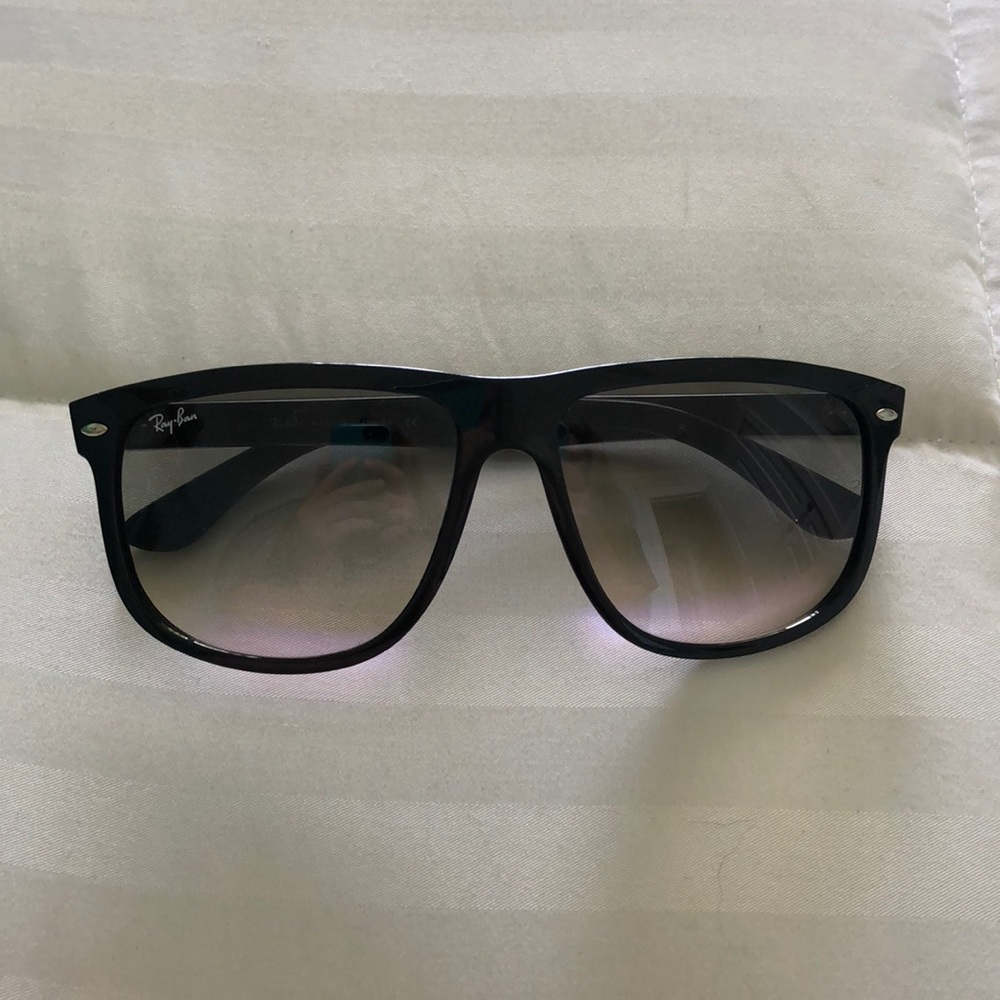 RayBans RB4147 very good condition